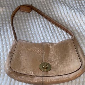 Tan shoulder bag